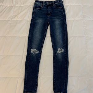 Dark Wash Ripped American Eagle Jeans